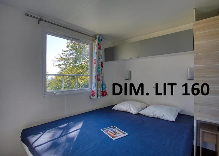 Brin D'amour אתר קמפינג 3*