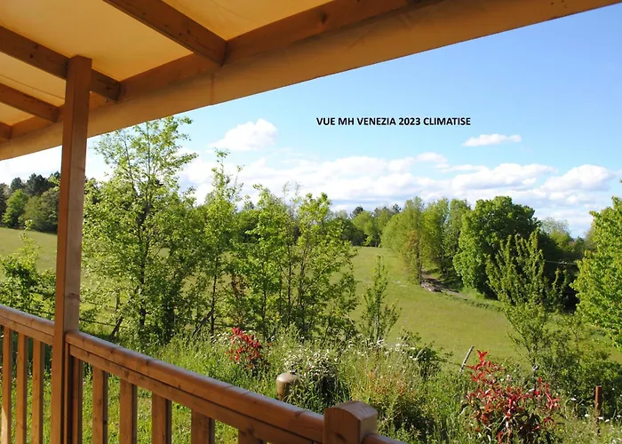 Brin D'amour אתר קמפינג